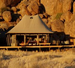 Unterk�nfte - Wolwedans Boulders Camp